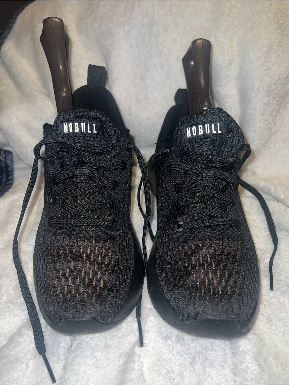 Nobull runner shoes men size 8 woman size 9.5